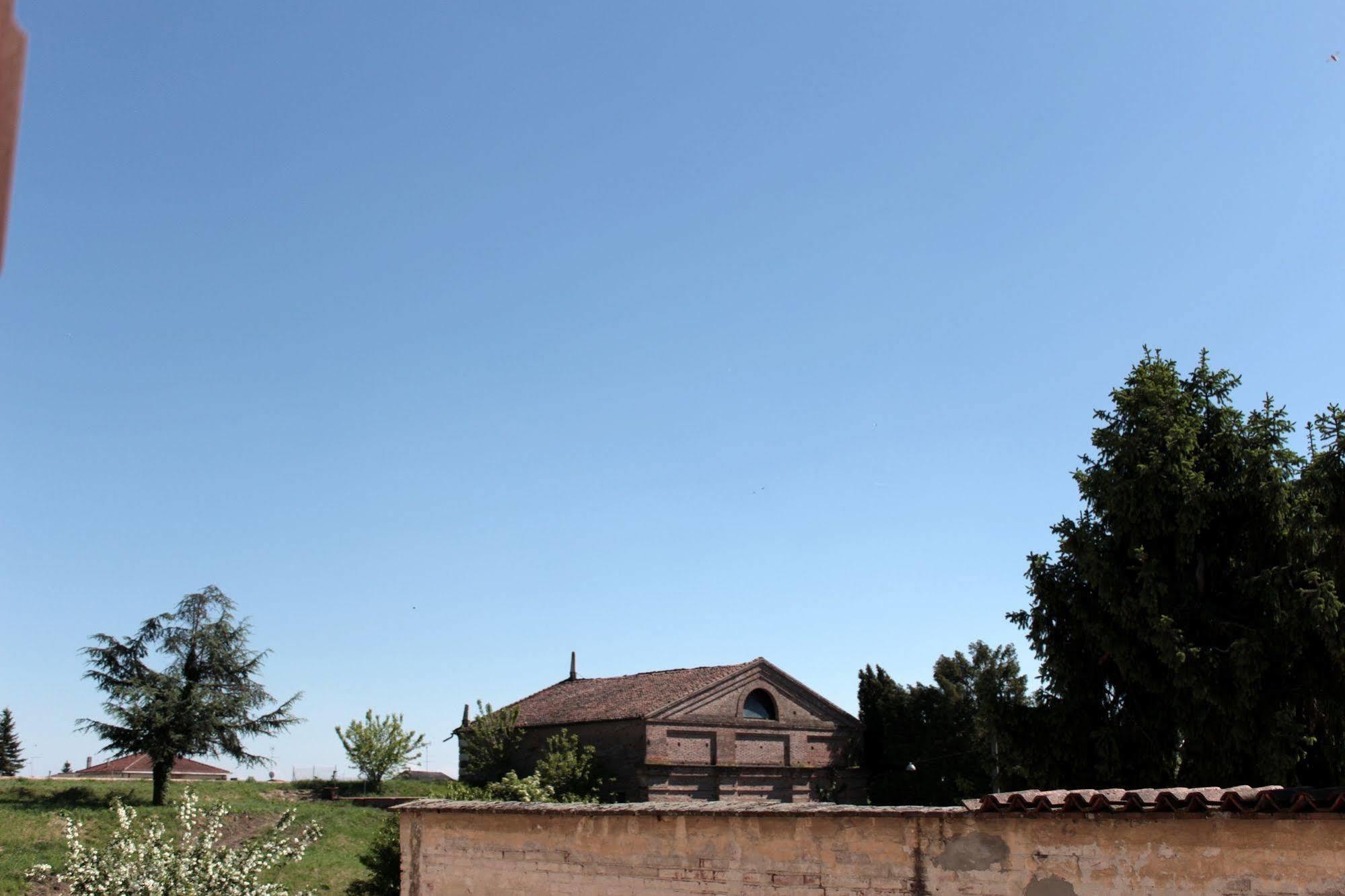 ホテル House サッビオネータ エクステリア 写真